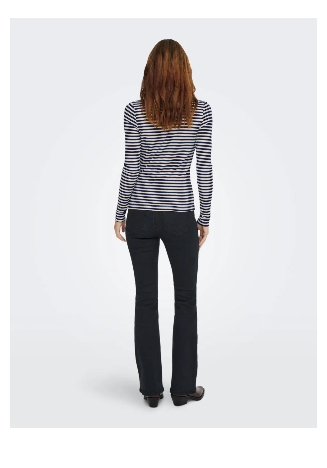 Only tætsiddende trøje