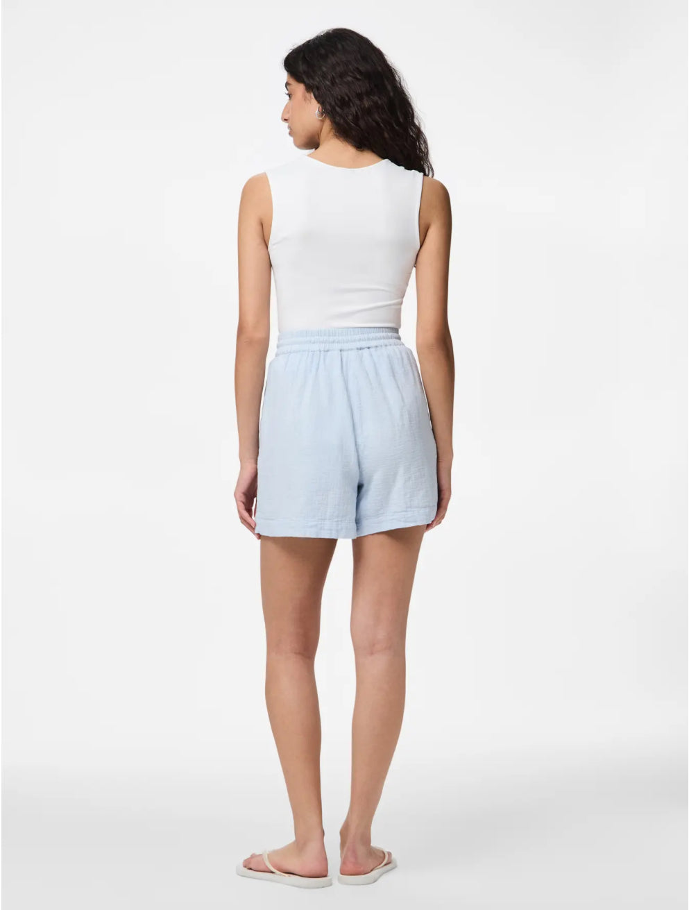 Blå shorts i let materiale 