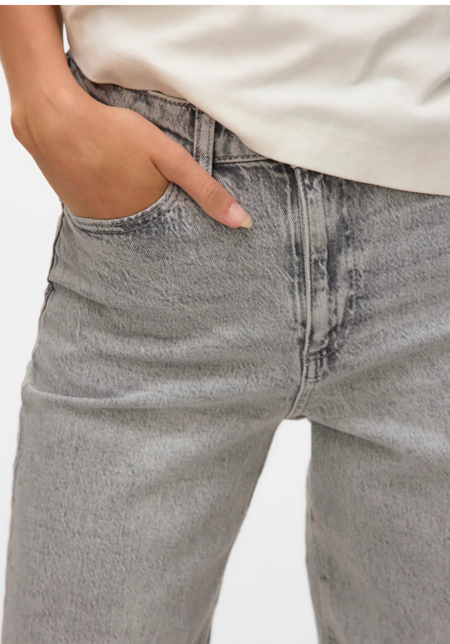 VERO MODA grå mom jeans
