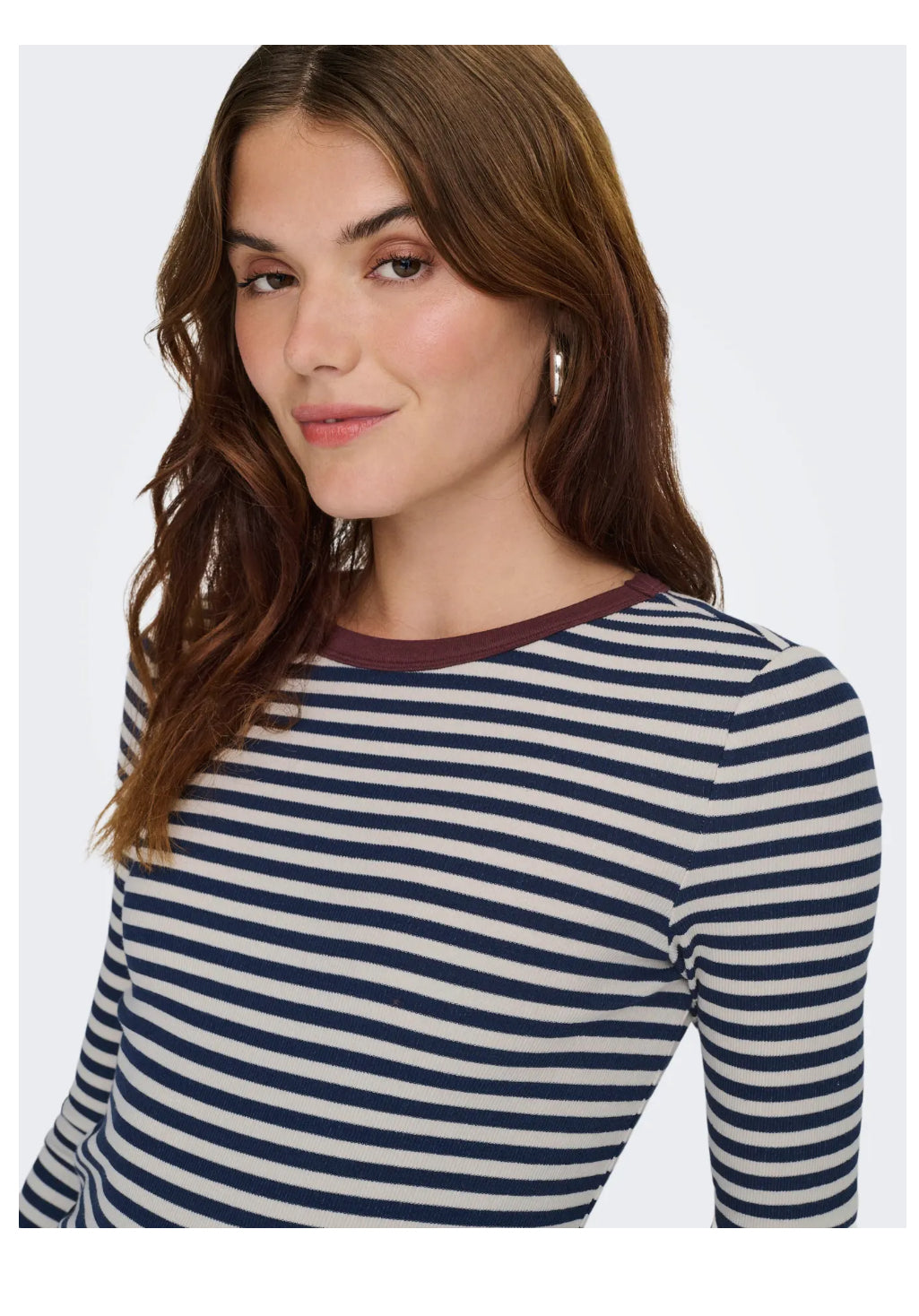 Only tætsiddende trøje