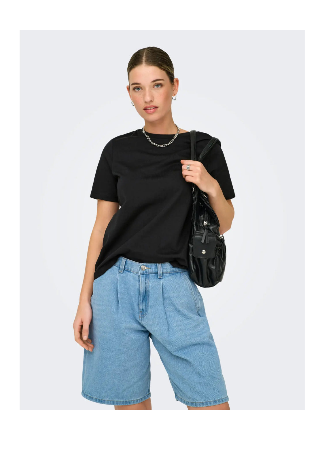 Only sort basis t-shirt