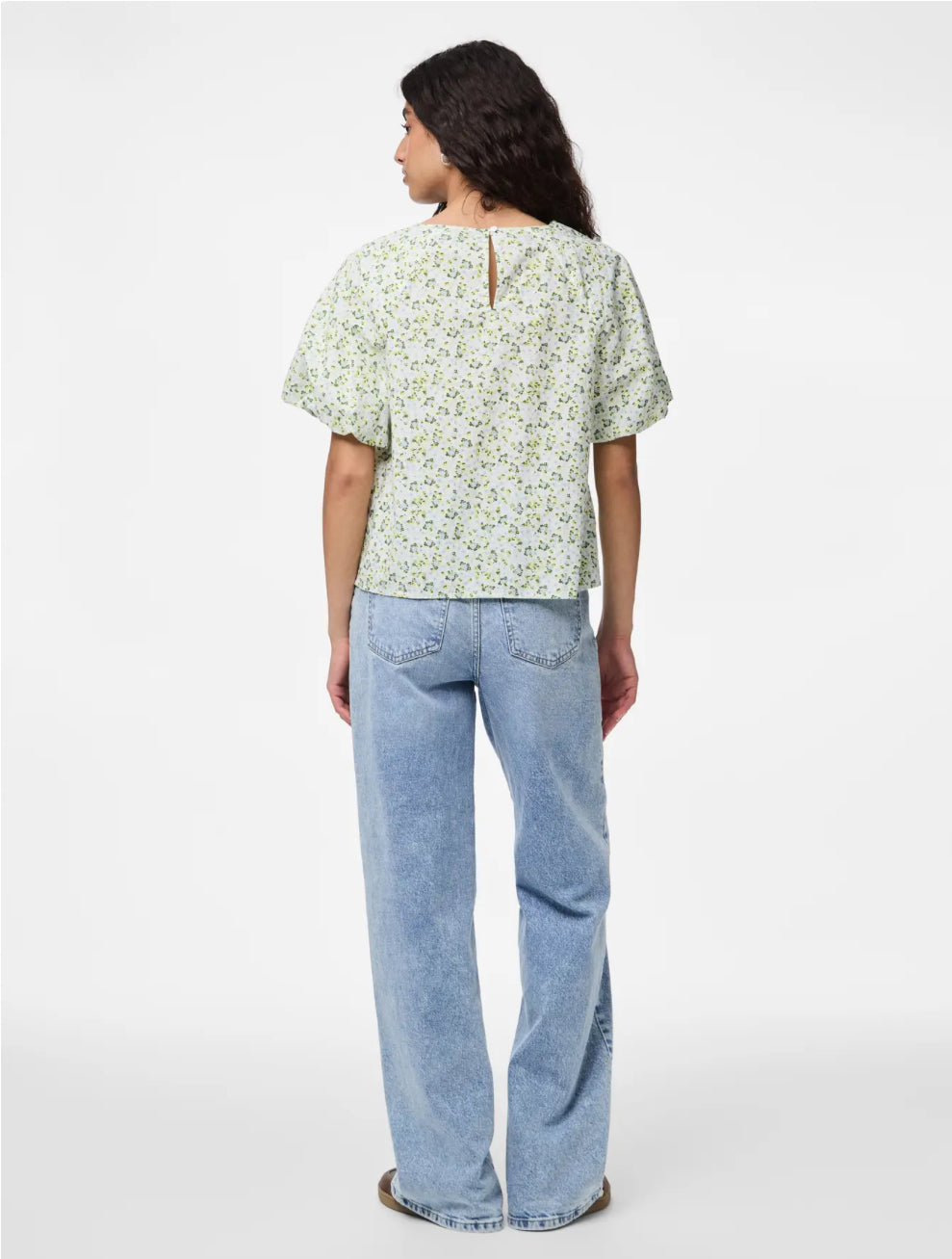 PIECES bluse med blomsterprint