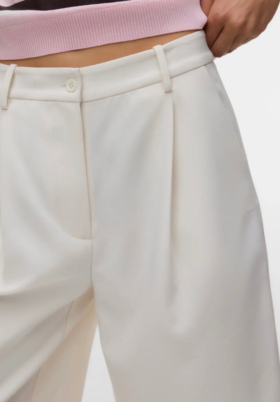AWARE vannah shorts