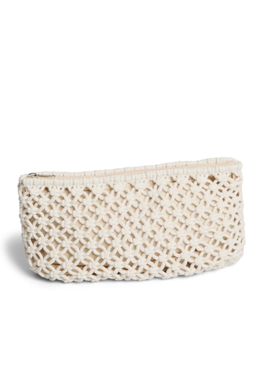 PIECES crochet clutch