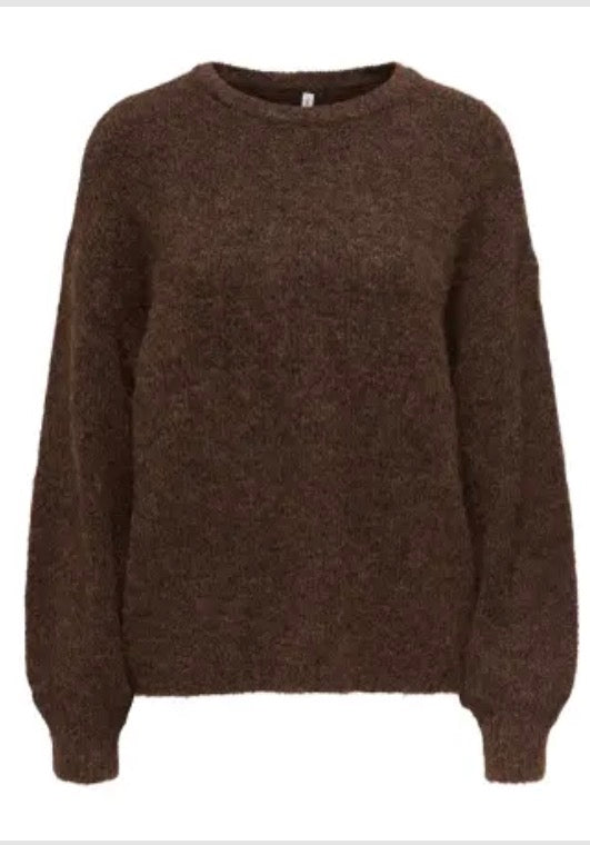 ONLY strik o-neck