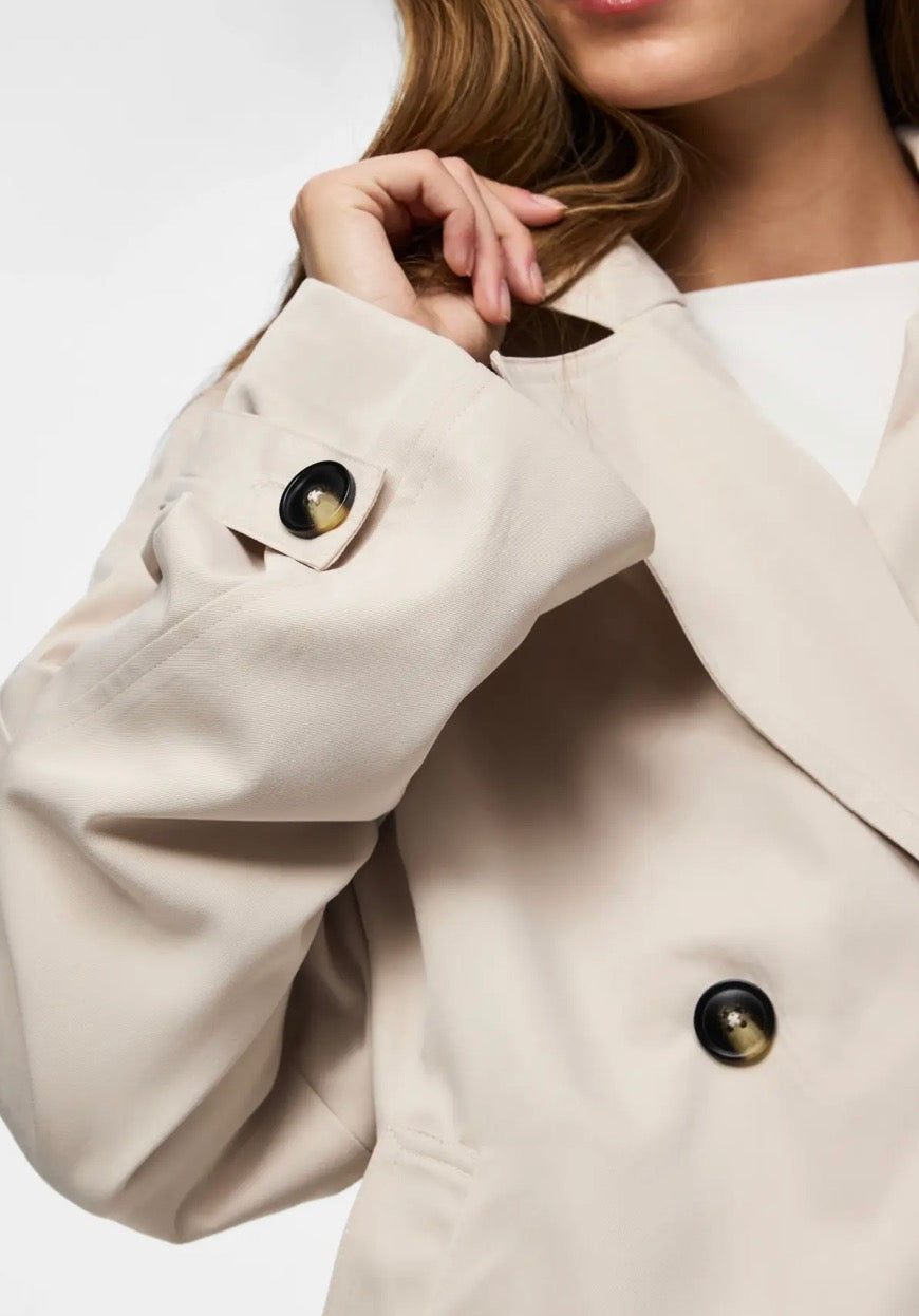 PIECES kort trenchcoat