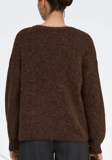 ONLY strik o-neck