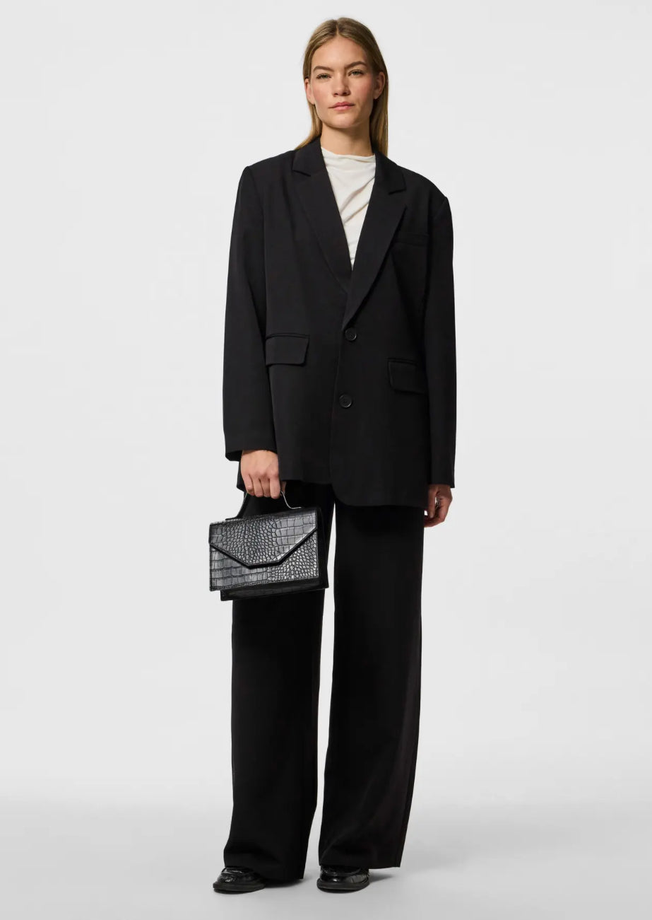 PIECES | klassisk Sort blazer, stilfuld enkelt og altid moderne