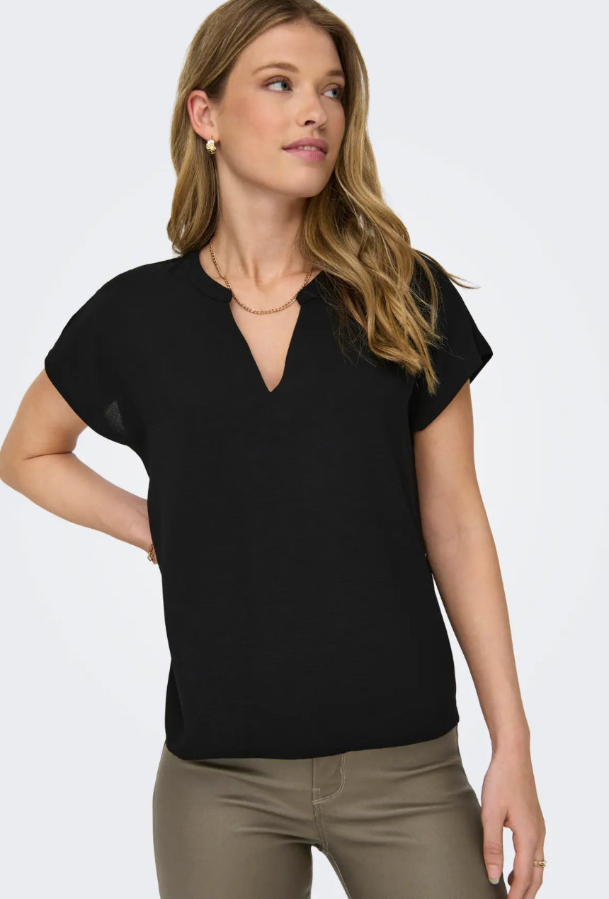 JDY  sort sommer bluse med kort ærme