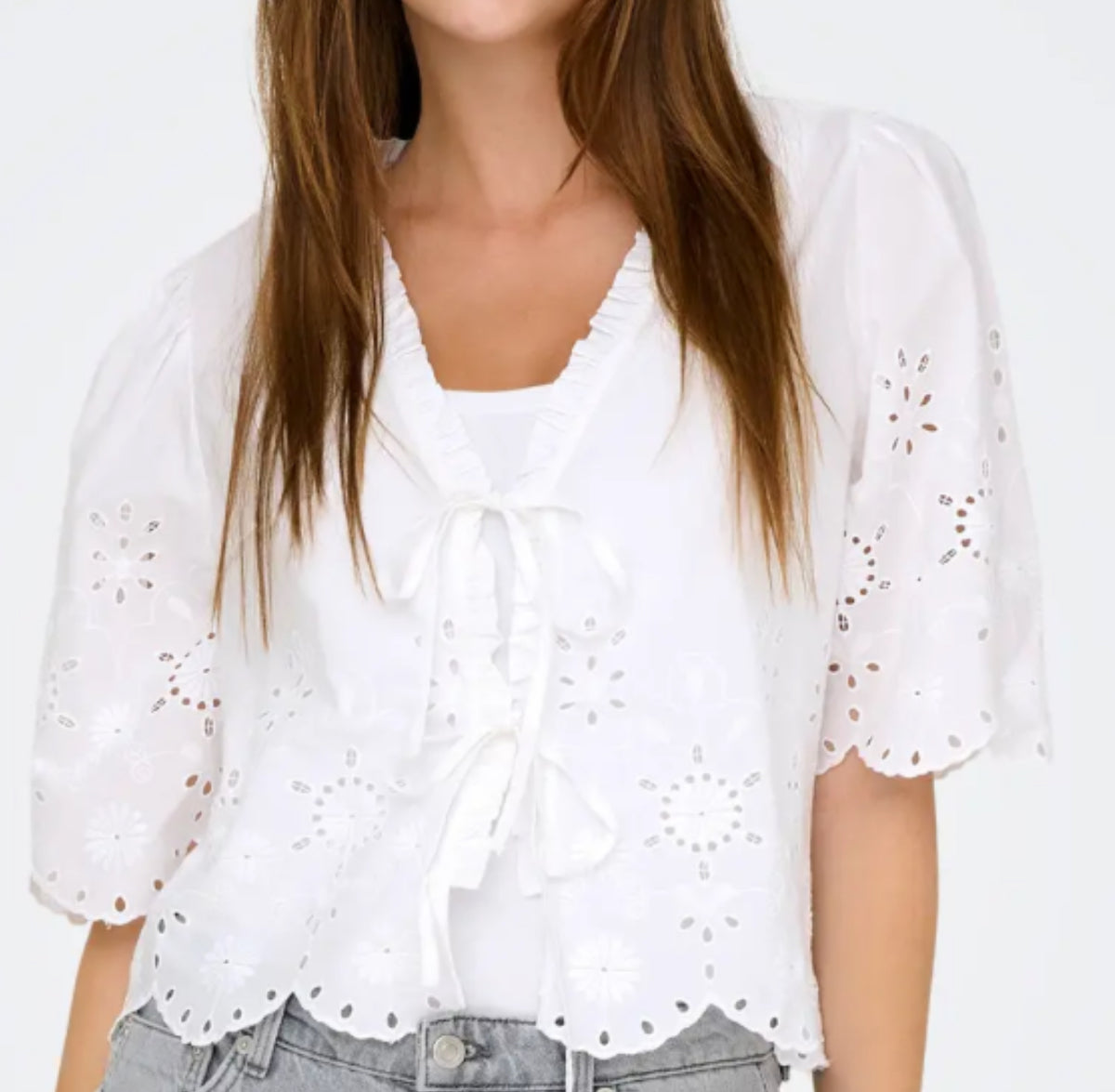 ONLY binde bluse med broderinger