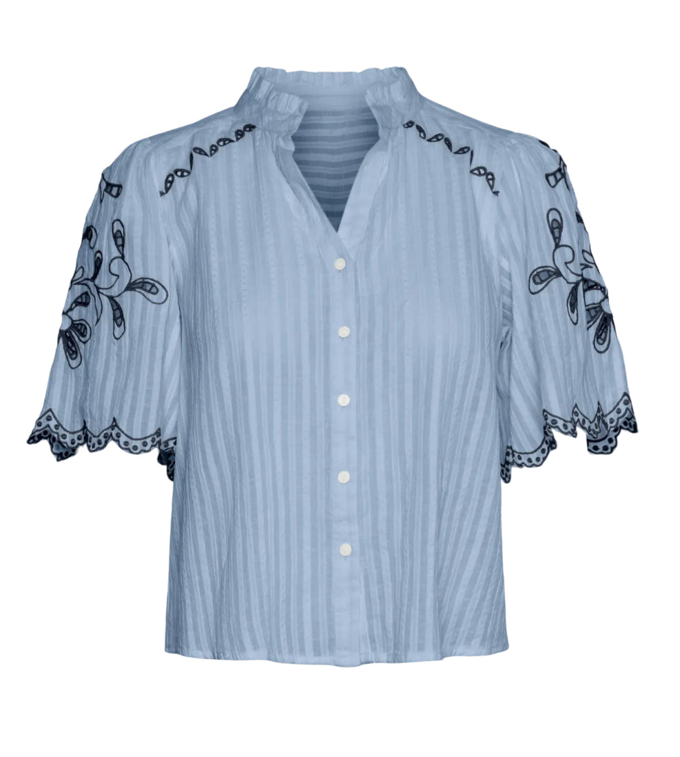 VERO MODA  bluse med smukke broderi detaljer