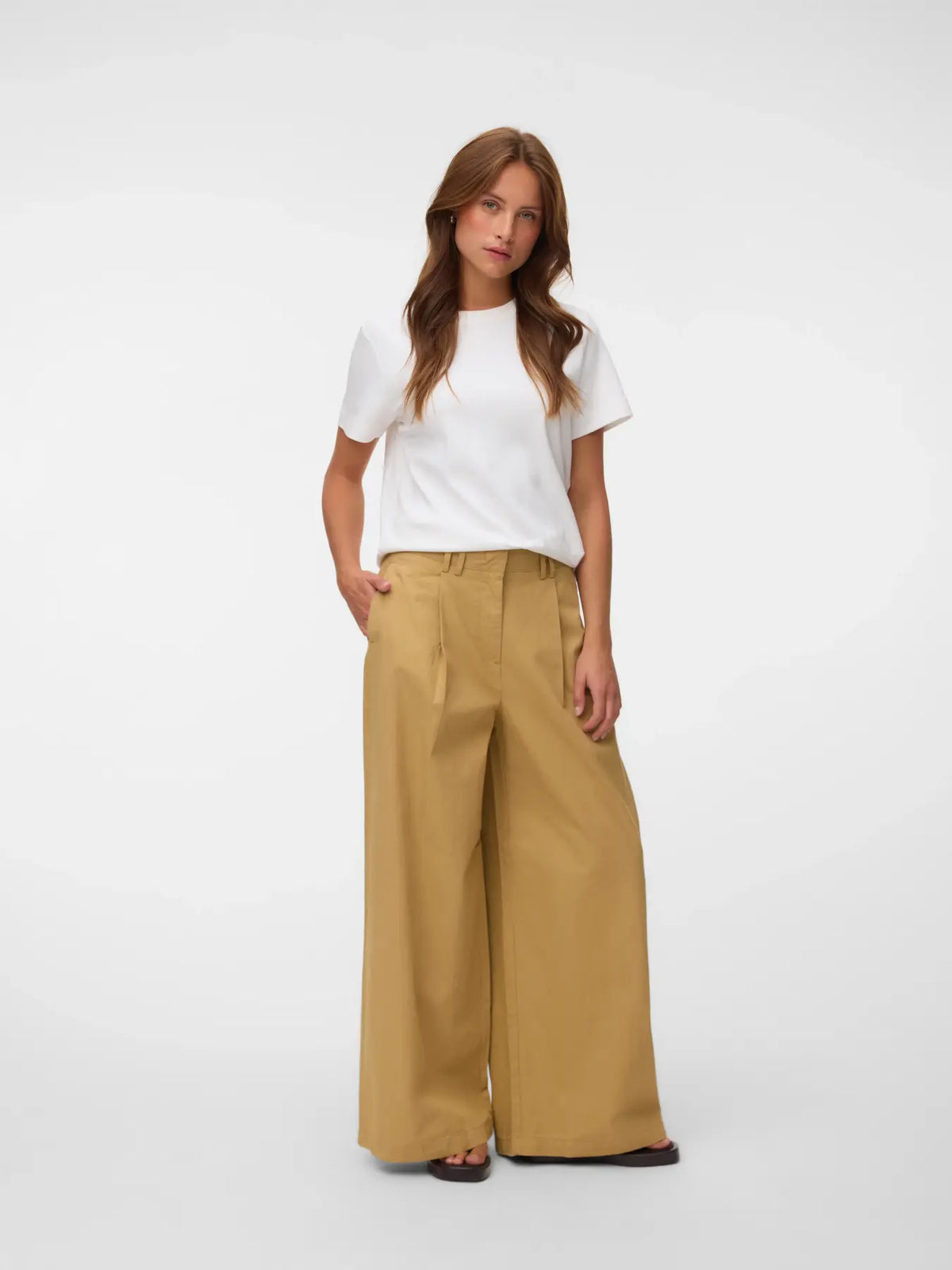 VERO MODA Nova HW brede bukser med læg – Silver Fern